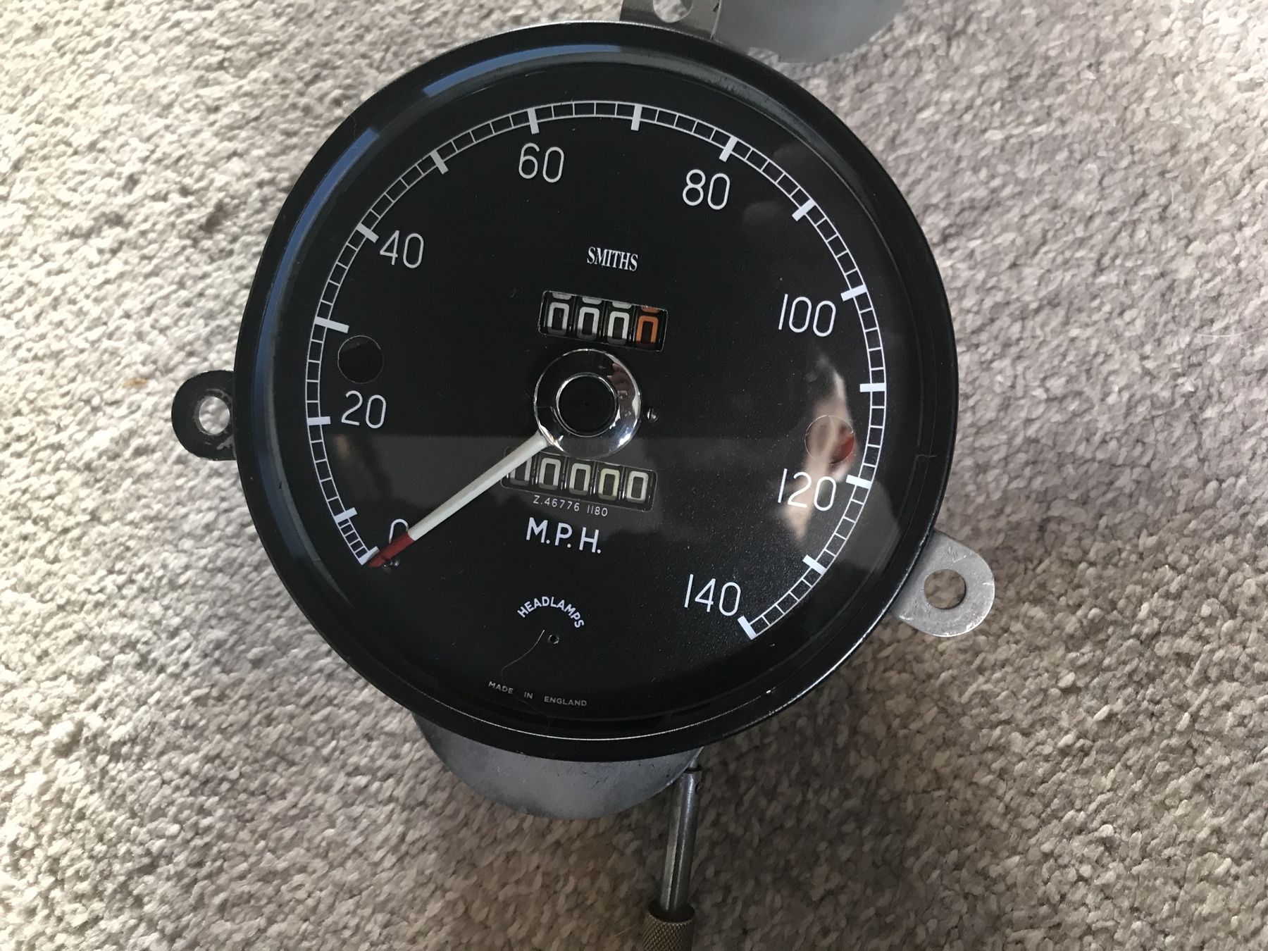 Image of a classic smiths refurbished car gauge
